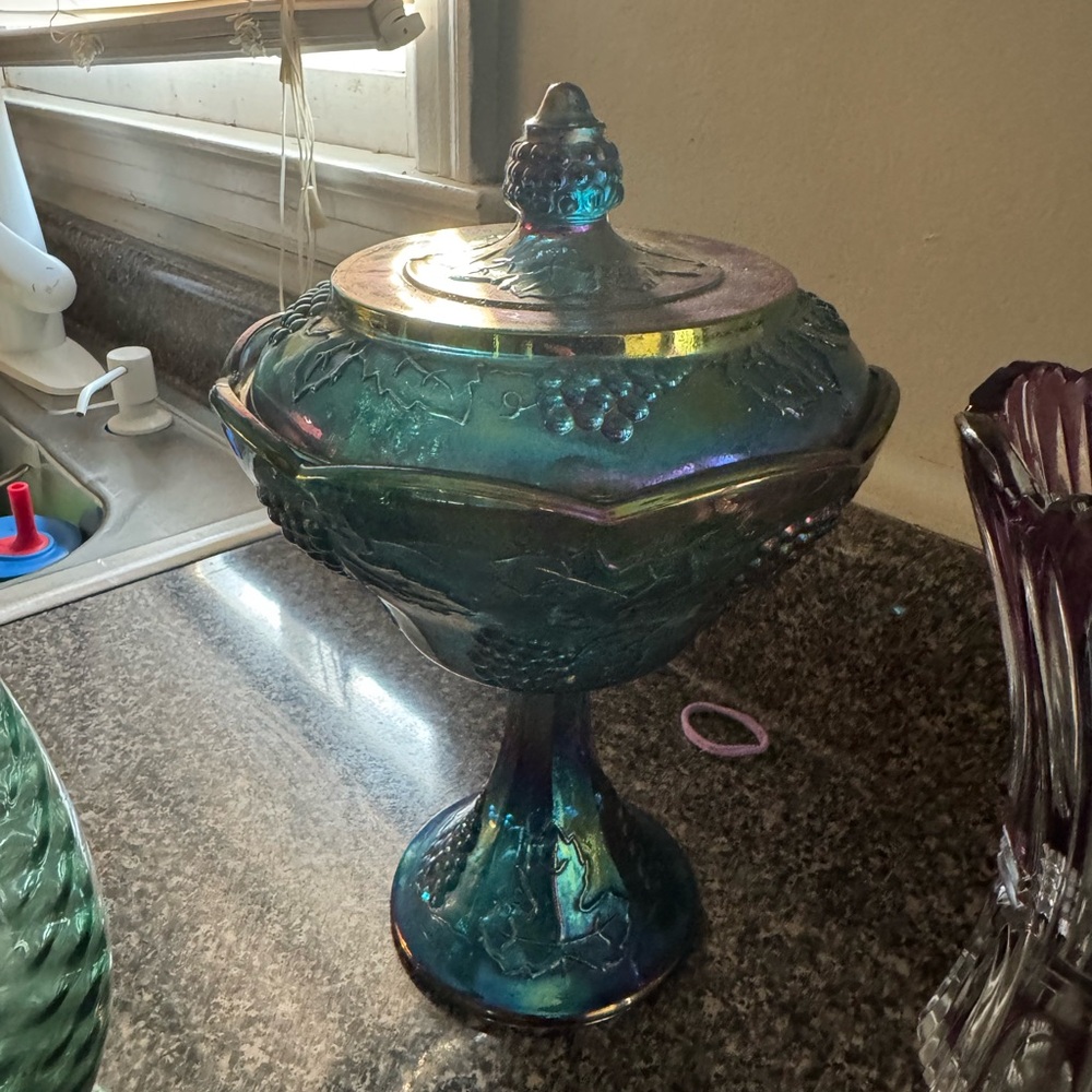 Vintage Indiana Glass Blue Carnival Harvest Grape Pedestal Compote Made in USA - Picture 5 of 5